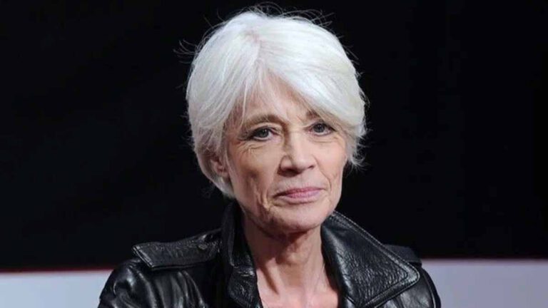 Françoise Hardy très malade, au plus mal  Sheila lui rend un hommage déchirant, les internautes paniquent !